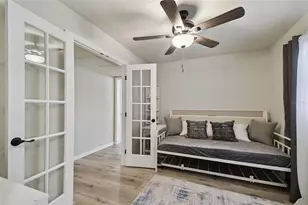 6551 S West Shore Circle, Tampa, FL 33616 - Photo 24