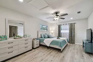 6551 S West Shore Circle, Tampa, FL 33616 - Photo 30