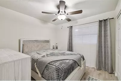 6551 S West Shore Circle, Tampa, FL 33616 - Photo 14