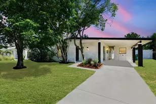 6551 S West Shore Circle, Tampa, FL 33616 - Photo 1