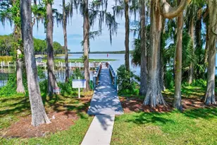 999 Gillespie Dr, Palm Harbor, FL 34684 - Photo 36