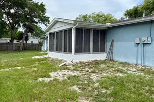 9129 Sewell Ln, Spring Hill, FL 34608 - Photo 22