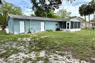9129 Sewell Ln, Spring Hill, FL 34608 - Photo 6