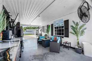 5515 Lake Le Clare Rd, Lutz, FL 33558 - Photo 16
