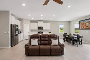 33508 Darley Dl Trl, Wesley Chapel, FL 33545 - Photo 8