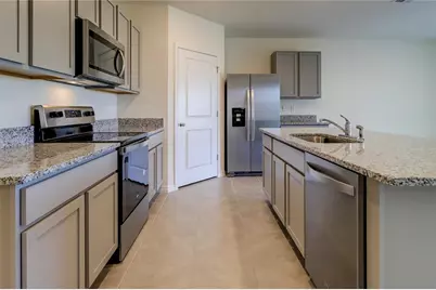 8934 Forge Breeze Loop, Wesley Chapel, FL 33545 - Photo 12