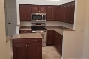 9126 Rockrose Dr, Tampa, FL 33647 - Photo 12