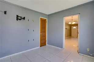 9483 55th St N, Pinellas Park, FL 33782 - Photo 12