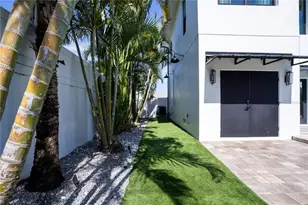11763 Harborside Cir, Largo, FL 33773 - Photo 66