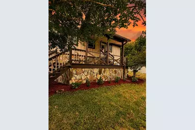 9100 Debbie Lane, Hudson, FL 34669 - Photo 2