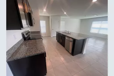 35288 Spruce Knob Court, Dade City, FL 33525 - Photo 2