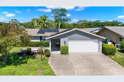 10898 119th Street N, Seminole, FL 33778 - Photo 1