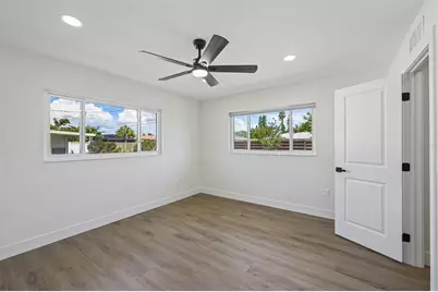 6735 Keystone Drive, Sarasota, FL 34231 - Photo 26