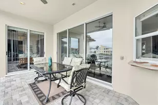 2853 Seabreeze Dr S, Gulfport, FL 33707 - Photo 42