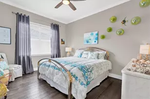 2853 Seabreeze Dr S, Gulfport, FL 33707 - Photo 34