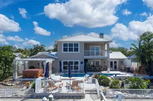 311 S Isle Dr, Saint Pete Beach, FL 33706 - Photo 18