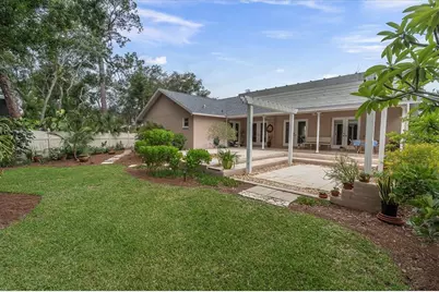 11566 Pine Street, Seminole, FL 33772 - Photo 36