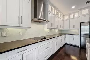 10701 Laurel Vista Way, Tampa, FL 33647 - Photo 32