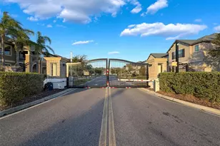 10701 Laurel Vista Way, Tampa, FL 33647 - Photo 6