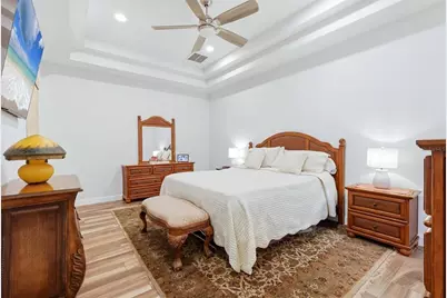 5318 Golden Isles Drive, Apollo Beach, FL 33572 - Photo 14