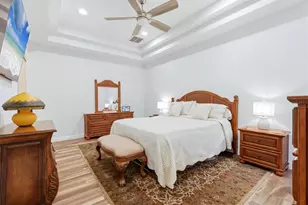 5318 Golden Isles Dr, Apollo Beach, FL 33572 - Photo 14
