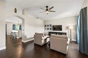31328 Wrencrest Dr, Wesley Chapel, FL 33543 - Photo 10