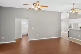 19305 Sea Mist Ln, Lutz, FL 33558 - Photo 12