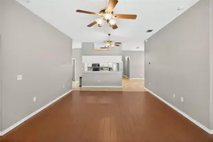 19305 Sea Mist Ln, Lutz, FL 33558 - Photo 18