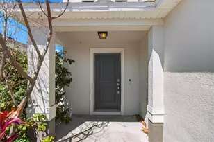 10405 Laguna Plains Dr, Riverview, FL 33578 - Photo 2
