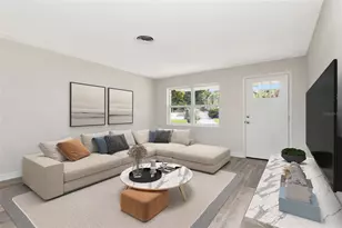 1100 58th Ave S, Saint Petersburg, FL 33705 - Photo 4