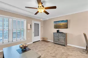 9755 Harrell Ave, Treasure Island, FL 33706 - Photo 8