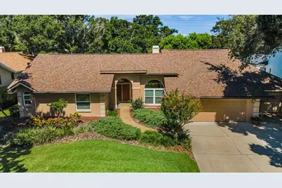 9904 Oaks Lane, Seminole, FL 33772 - Photo 1