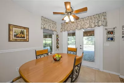 9904 Oaks Lane, Seminole, FL 33772 - Photo 6
