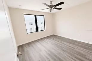 4347 Cambio Gdns Ct, Tampa, FL 33610 - Photo 30