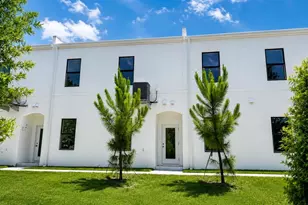 4347 Cambio Gdns Ct, Tampa, FL 33610 - Photo 36