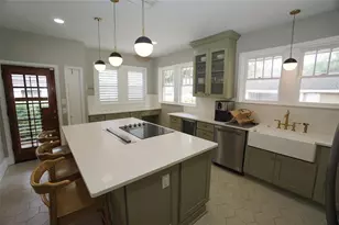 4108 W Azeele St, Tampa, FL 33609 - Photo 8