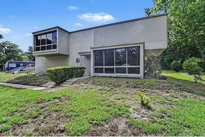 633 S Delaware Avenue, Deland, FL 32720 - Photo 2