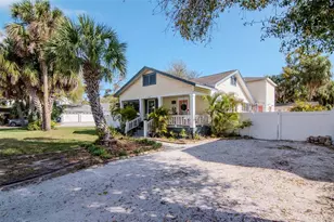 5802 S 3rd St, Tampa, FL 33611 - Photo 2