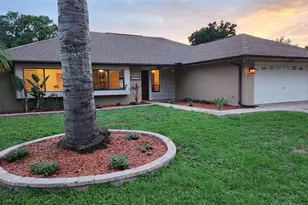 15711 Scrimshaw Dr, Tampa, FL 33624 - Photo 2