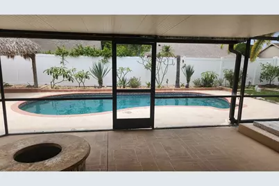 15711 Scrimshaw Drive, Tampa, FL 33624 - Photo 4