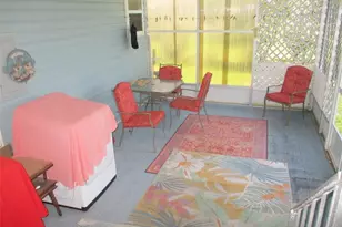 38513 Willoughby Dr, Zephyrhills, FL 33540 - Photo 20