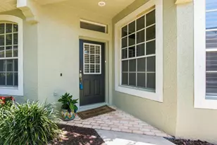 9811 Gingerwood Dr, Tampa, FL 33626 - Photo 6
