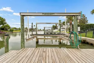 3941 E Eden Roc Cir, Tampa, FL 33634 - Photo 36
