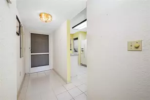 900 Cove Cay Dr, Clearwater, FL 33760 - Photo 22