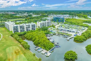 900 Cove Cay Dr, Clearwater, FL 33760 - Photo 46
