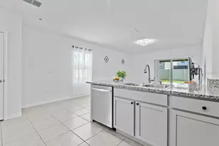 5782 Hollingworth Trl, Wesley Chapel, FL 33545 - Photo 6