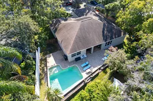 2270 Barbara Dr, Clearwater, FL 33764 - Photo 2