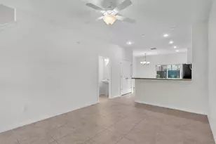 2719 Lantern Hill Ave, Brandon, FL 33511 - Photo 4