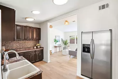 4030 Marlin Drive SE, Saint Petersburg, FL 33705 - Photo 8