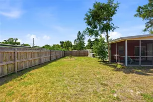 4030 Marlin Dr SE, Saint Petersburg, FL 33705 - Photo 22